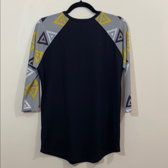 LuLaRoe Randy Tee - Picture 2 of 5